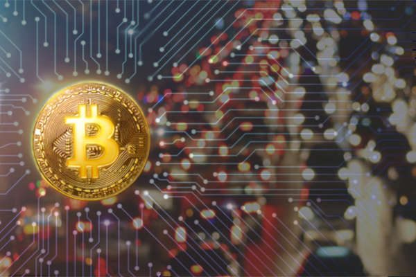Bitcoinネットワークは95%の渋滞に達するも、手数料は変わらず。去年とは違う？